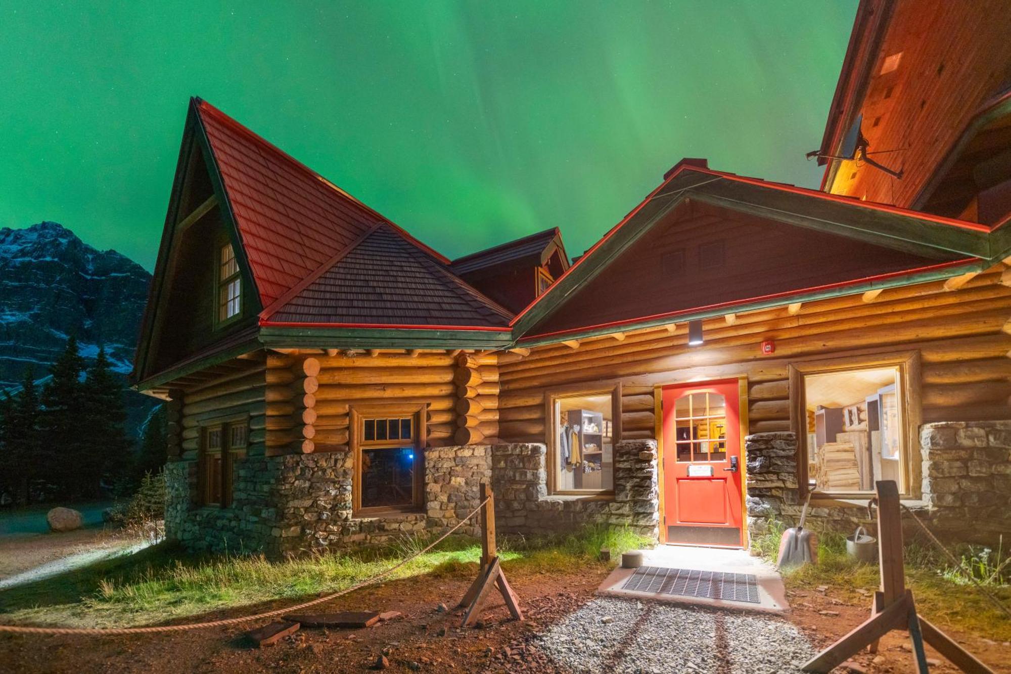 The Lodge At Bow Lake Лейк-Луїз Екстер'єр фото